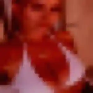 Belle Magali, 37 ans à Saint-Léger-du-Bourg-Denis - voir sa photo