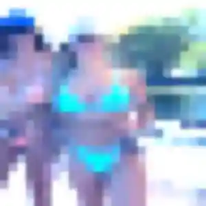 Faustine, 27 ans, disponible à Saint-Magne-de-Castillon pour une rencontre coquine