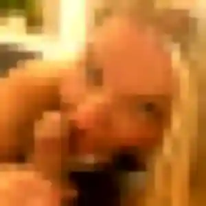 Emma-Rose, fille de 31 ans cherche plan cul à Saint-Martial-d'Artenset