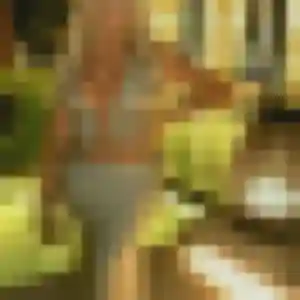 Muriel, 22 ans, connectée à Saint-Martin-aux-Buneaux pour une rencontre coquine