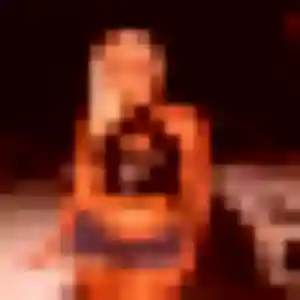 Belle Zora, 29 ans à Saint-Martin-aux-Buneaux - voir sa photo