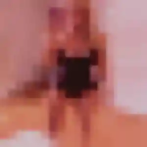 Sarah, 23 ans, connectée à Saint-Martin-de-Boscherville pour un plan cul