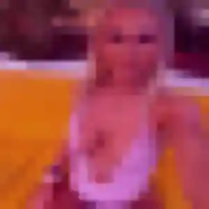 Gwendoline, 38 ans, disponible à Saint-Martin-de-Castillon pour une rencontre coquine