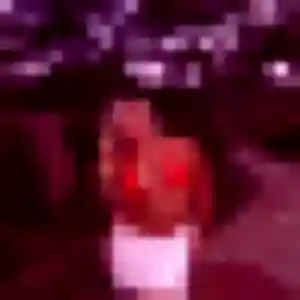 Eleonore, femme de 35 ans cherche plan cul à Saint-Martin-de-la-Porte