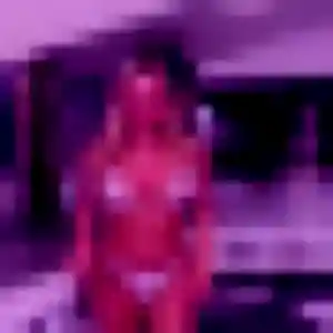 Photo perso de Zora, 26 ans à Saint-Maurice-Colombier - rencontre coquine