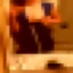 Sexy Elsa, 41 ans à Saint-Mitre-les-Remparts - découvrir son profil