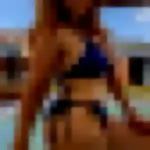 Lola de Saint-Nic, 31 ans - plan cul discret