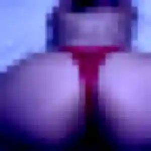 Emma-Rose, 35 ans, disponible à Saint-Ouen-des-Alleux pour une rencontre coquine