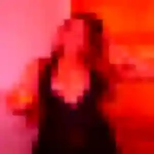 Amandine (40 ans) à Saint-Ouen-du-Tilleul cherche un plan cul rapidement