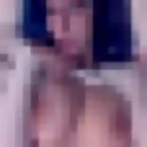 Sarah-Lou, 42 ans, connectée à Saint-Ovin pour un plan cul