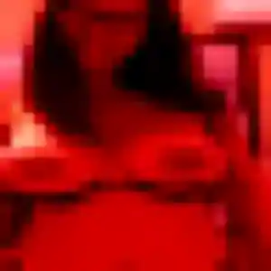 Lise (27 ans) à Saint-Paul-de-Vence attend une rencontre aujourd'hui