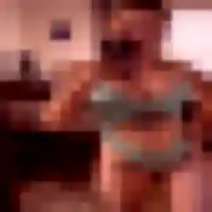 Geraldine, 24 ans, cherche un plan cul à Saint-Pierre-de-Bressieux