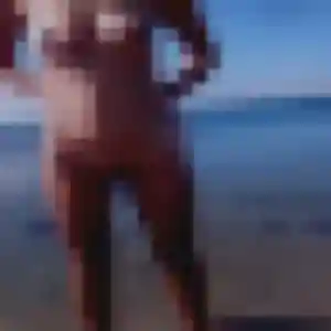 Zoe, 42 ans, dispo pour plan cul à Saint-Pierre-de-Varengeville