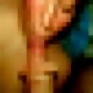 Rejoins Eleonore, 42 ans à Saint-Pierre-en-Port en t'inscrivant