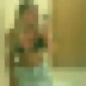 Adeline (26 ans) à Saint-Pierre-les-Étieux cherche une rencontre maintenant