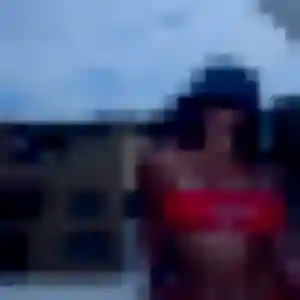Charmante Patricia, 33 ans à Saint-Priest-Bramefant - la contacter