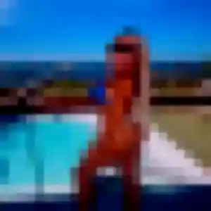 Amandine, 32 ans, disponible à Saint-Priest-des-Champs pour un plan cul