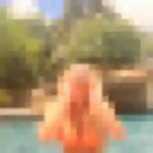 Rejoins Daphne, 29 ans à Saint-Pryvé-Saint-Mesmin en privé