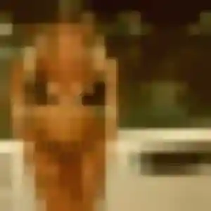 Découvre Antoinette, 29 ans à Saint-Quentin-de-Baron gratuitement