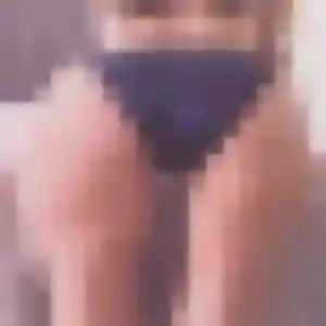 Denise (22 ans) à Saint-Quentin-de-Baron attend une rencontre ce soir