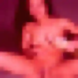 Contacte Alicia, 23 ans à Saint-Quentin-la-Poterie en t'inscrivant