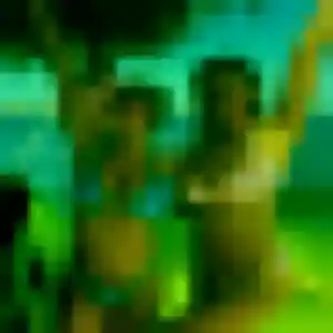 plan cul à Saint-Rémy-l'Honoré : profil de Alexandra, 36 ans - accès libre