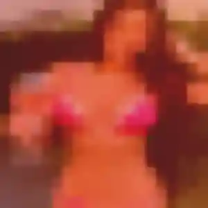 plan cul à Saint-Rémy-sur-Avre : profil de Ursula, 36 ans - sans engagement