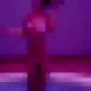 Zelie, 28 ans, connectée à Saint-Rémy-sur-Durolle pour un plan cul
