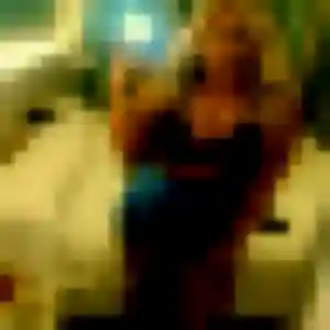 plan cul à Saint-Riquier-ès-Plains : profil de Louane, 30 ans - inscription gratuite