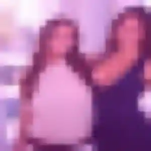 Photo de Ursula à Saint-Romain-au-Mont-d'Or (39 ans) - plan cul anonyme