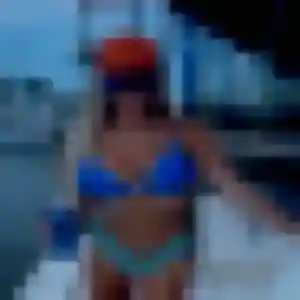 Profil de Candice à Saint-Romain-de-Jalionas (22 ans) - plan cul sans inscription