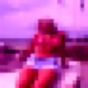 Photo privée de Hortense, 35 ans à Saint-Sauves-d'Auvergne - rencontre sans lendemain