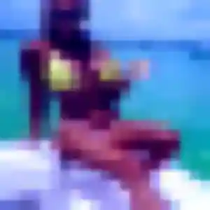 Photo de Yvonne à Saint-Sauveur (38 ans) - plan cul sans inscription