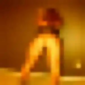 Rencontre Lena, 33 ans à Saint-Sauveur-des-Landes gratuitement