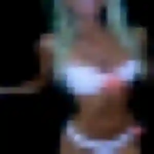 Coralie, fille de 27 ans veut plan cul à Saint-Servant