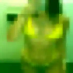 Chloe-Anne, 32 ans, cherche un plan cul à Saint-Sorlin-en-Bugey