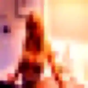 Photo de Magali à Saint-Sulpice-Laurière (43 ans) - plan cul anonyme