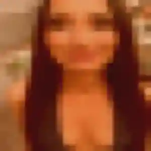 Irina, fille de 22 ans propose plan cul à Saint-Sylvestre-sur-Lot
