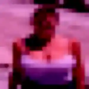 Charmante Louna, 33 ans à Saint-Tropez - découvrir son profil