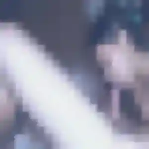 Charmante Alix, 23 ans à Saint-Vincent-de-Barrès - voir sa photo