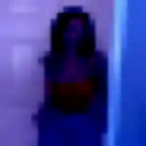 Photo sexy de Regine, 22 ans à Saint-Vincent-la-Châtre - plan discret