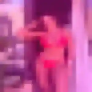 Photo privée de Honorine, 25 ans à Saint-Vincent-sur-Graon - plan discret