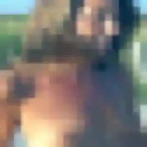 Laure (23 ans) à Saint-Vite cherche une rencontre ce soir