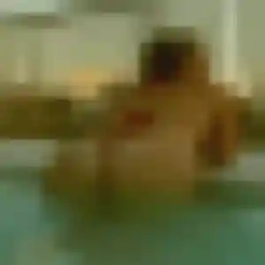 Elsa, femme de 37 ans propose plan cul à Saint-Yaguen