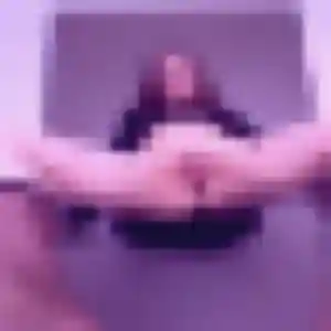 Lena (22 ans) à Saint-Zacharie attend un plan cul rapidement