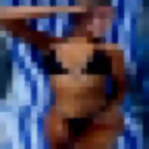 Caroline, 38 ans, connectée à Sainte-Anne-sur-Brivet pour une rencontre coquine