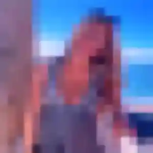 Jolie Ambre, 22 ans à Sainte-Catherine-de-Fierbois - la contacter