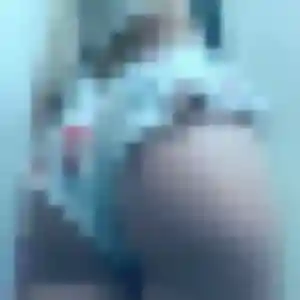 Kelly, 27 ans, dispo pour plan cul à Sainte-Consorce