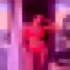 Lucienne, 35 ans, dispo pour plan cul à Sainte-Gemmes-le-Robert