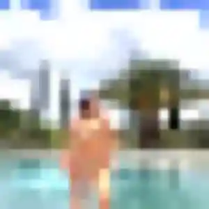 Rejoins Ines, 34 ans à Sainte-Marie-Kerque en privé